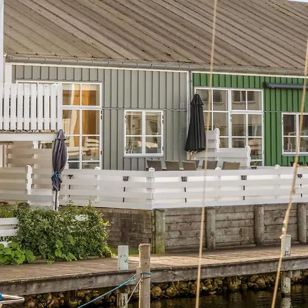 Nyaraló Milo - 5m From The Sea By Interhome